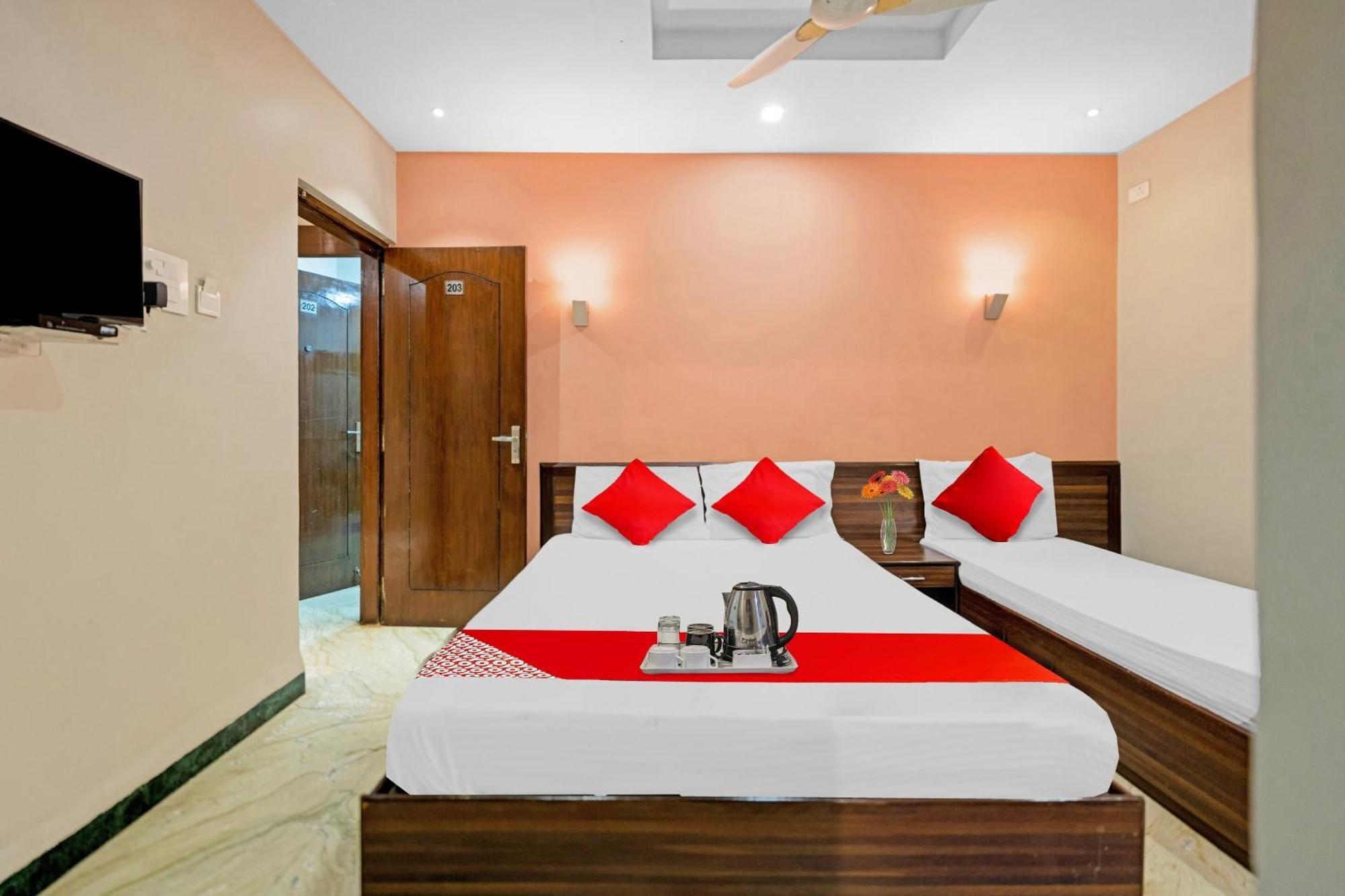 Collection O Oceana The Holiday Home Near Immaculate Conception Church ปณชี ภายนอก รูปภาพ
