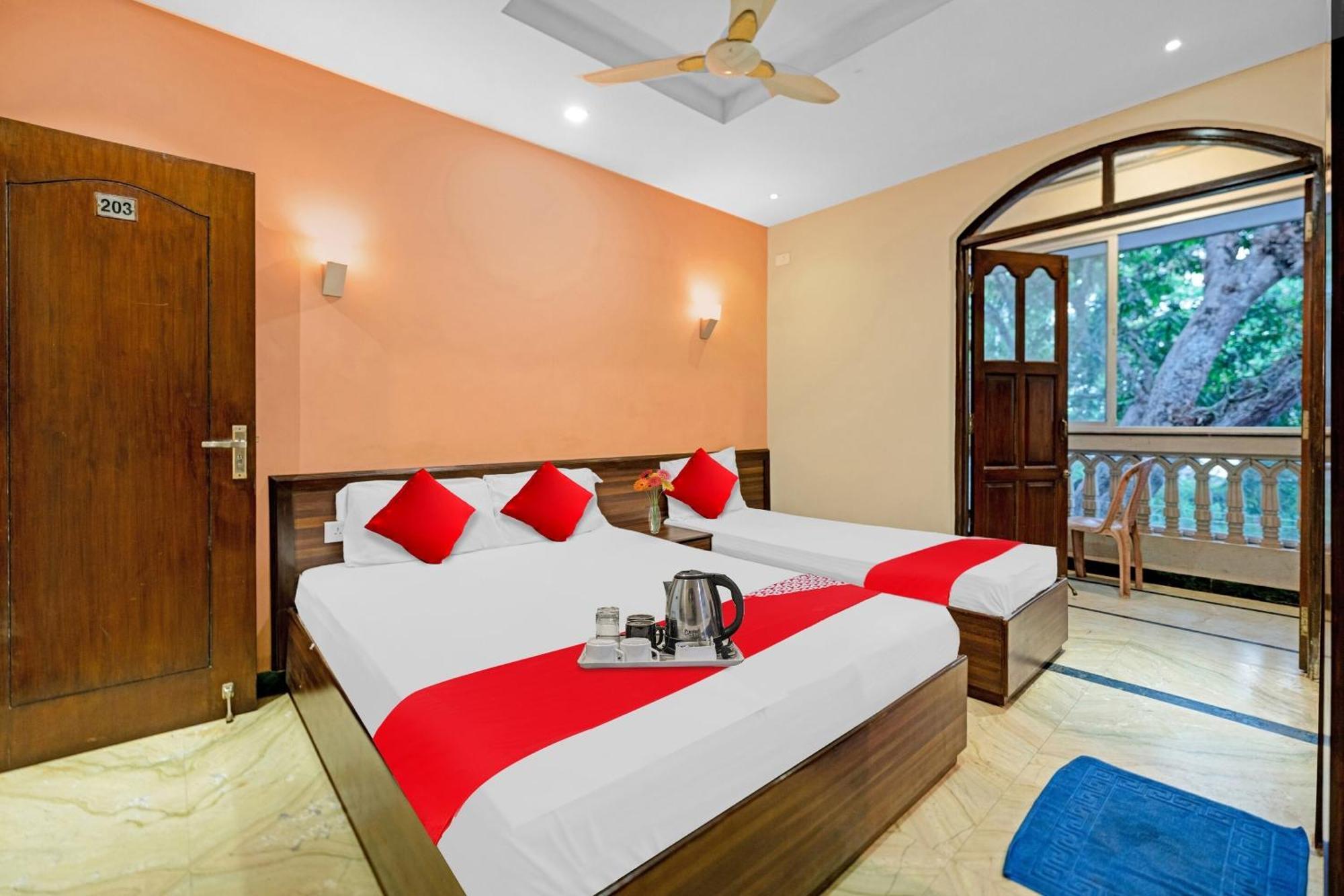 Collection O Oceana The Holiday Home Near Immaculate Conception Church ปณชี ภายนอก รูปภาพ